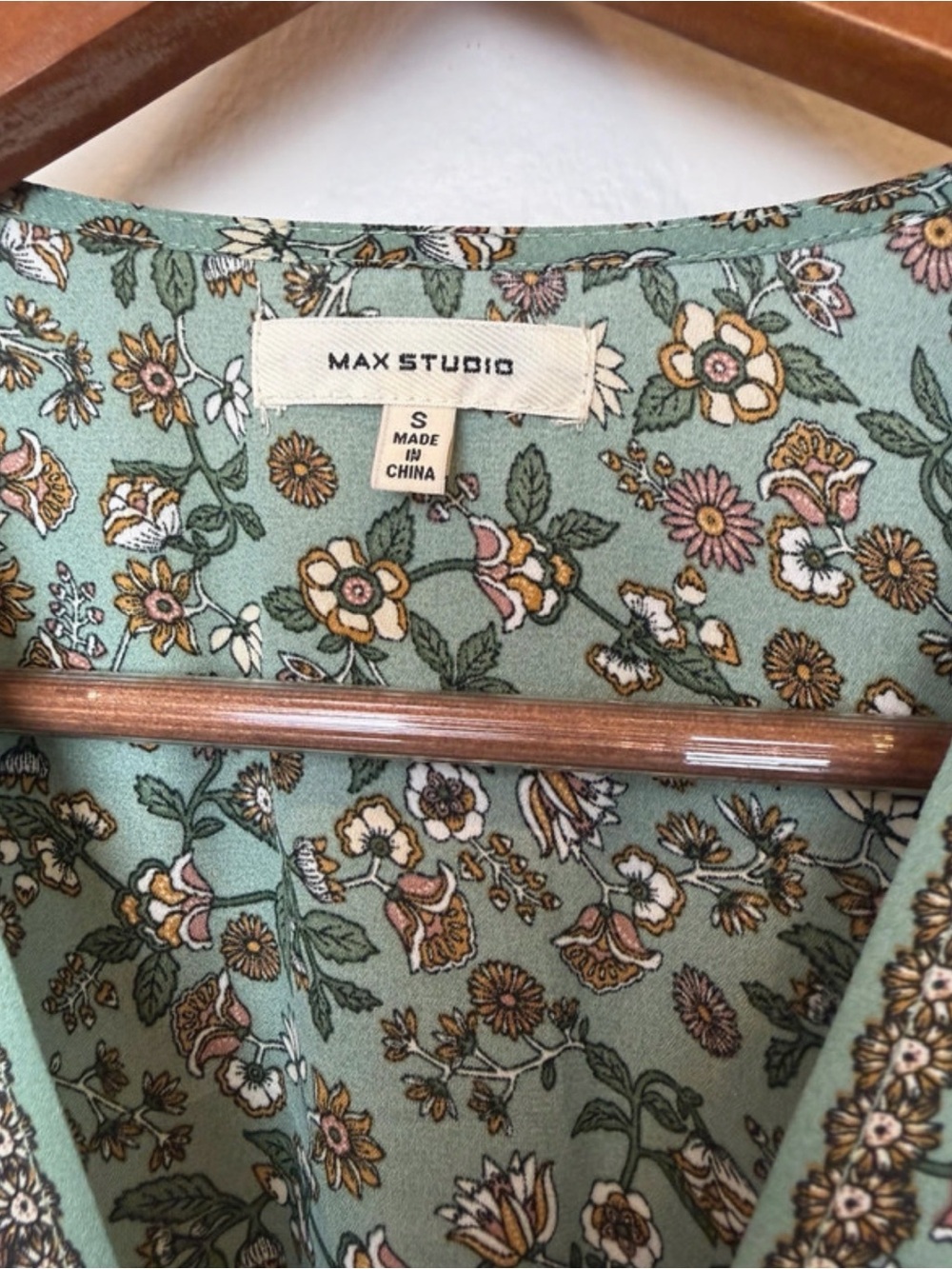 Max Studio Sage Green Floral Tie-Front Peplum Blouse - Picture 4 of 6